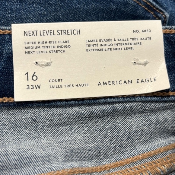 AMERICAN EAGLE Sz 16S Super High Rise Flare Distressed Hem Mid-Wash Jeans NEW - Picture 8 of 13